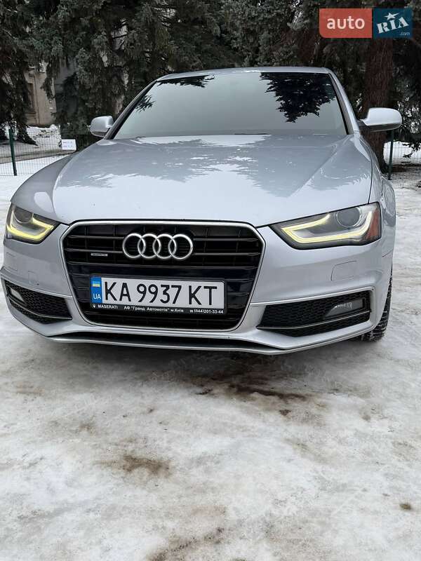 Седан Audi A4 2015 в Києві