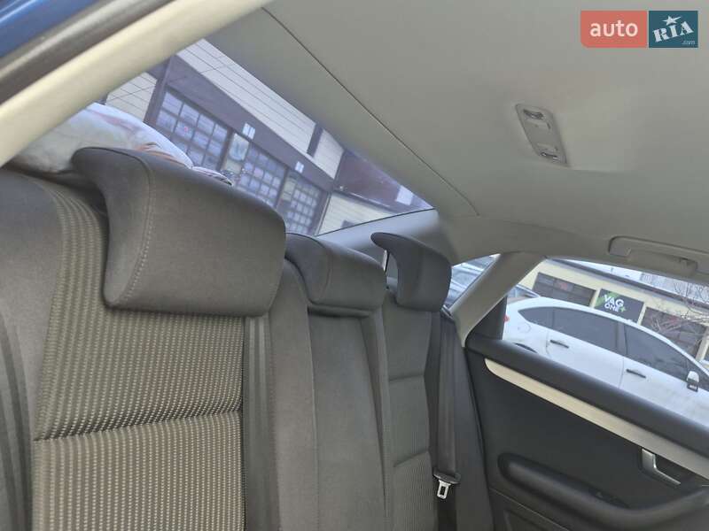 Седан Audi A4 2006 в Черкасах
