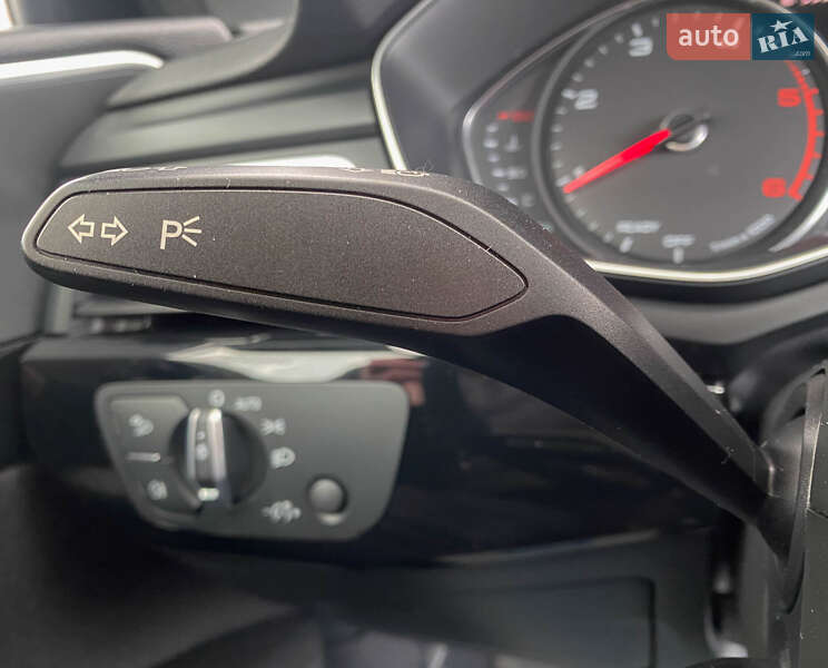 Универсал Audi A4 2018 в Львове