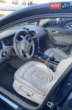 Седан Audi A4 2011 в Новояворовске фото 21 Седан Audi A4 2011 в Новояворовске