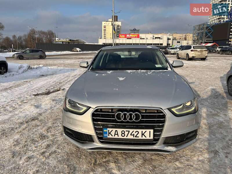 Audi A4 2014