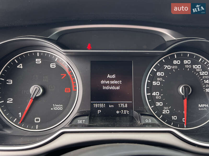 Седан Audi A4 2014 в Нововолынске