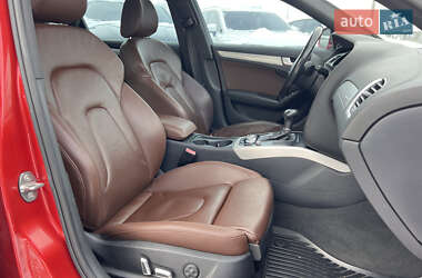 Седан Audi A4 2014 в Нововолынске