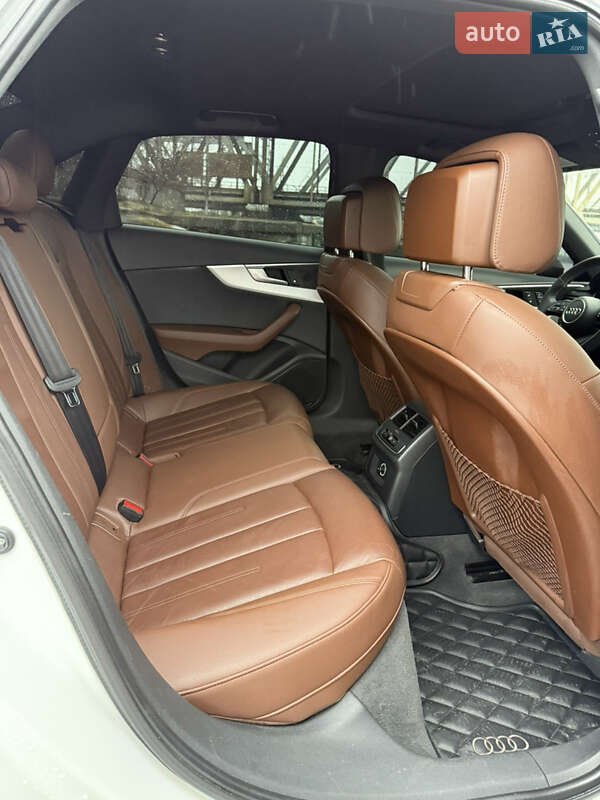 Седан Audi A4 2017 в Днепре