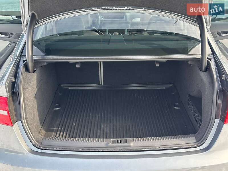 Седан Audi A4 2014 в Львове фото 14 Седан Audi A4 2014 в Львове
