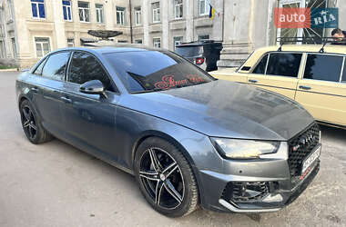 Седан Audi A4 2016 в Днепре
