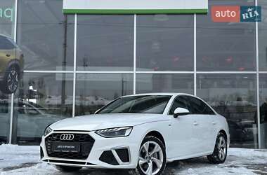 Седан Audi A4 2021 в Києві