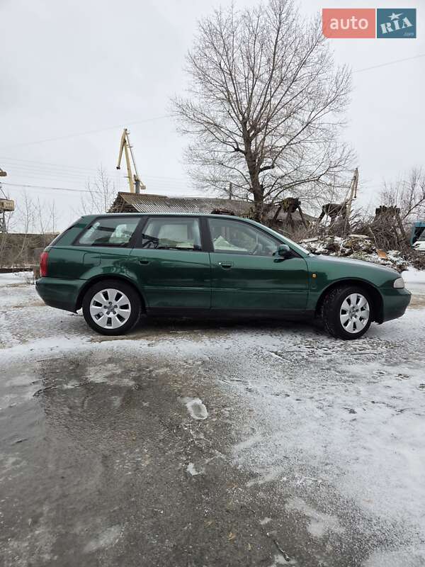 Универсал Audi A4 1997 в Черкассах фото 15 Универсал Audi A4 1997 в Черкассах
