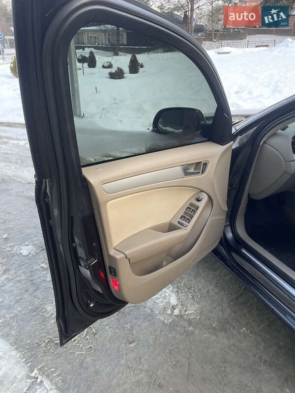 Универсал Audi A4 2010 в Новояворовске фото 10 Универсал Audi A4 2010 в Новояворовске