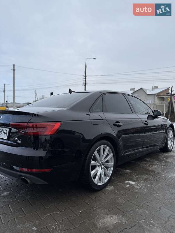Седан Audi A4 2016 в Черновцах