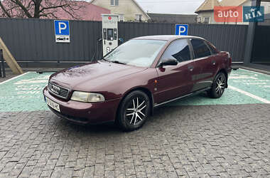 Седан Audi A4 1996 в Тячеве фото 2 Седан Audi A4 1996 в Тячеве