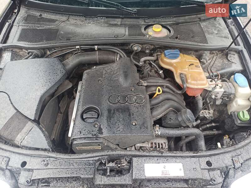 Седан Audi A4 1999 в Запорожье