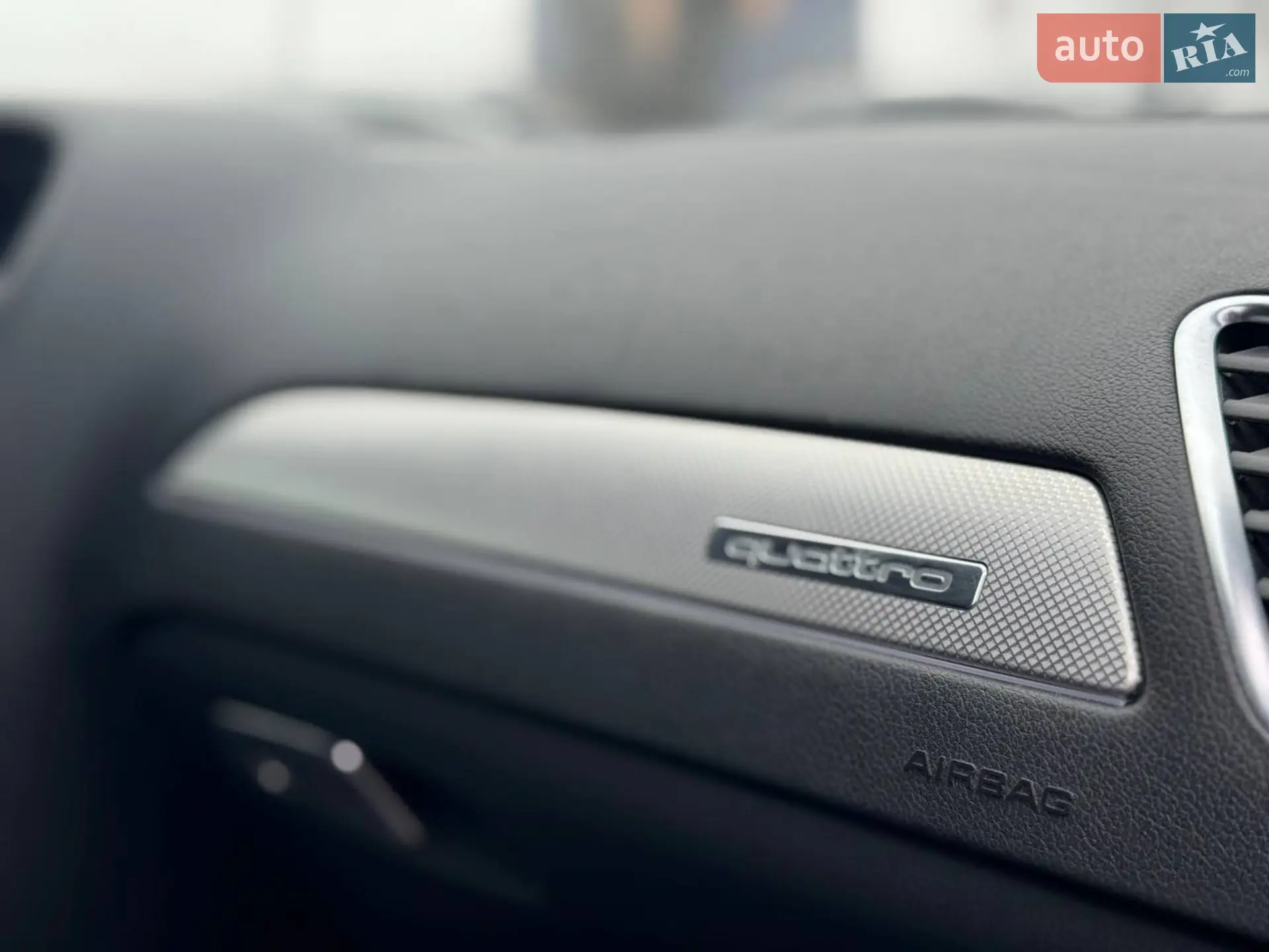 2012 Audi A4 - мініатюра 30