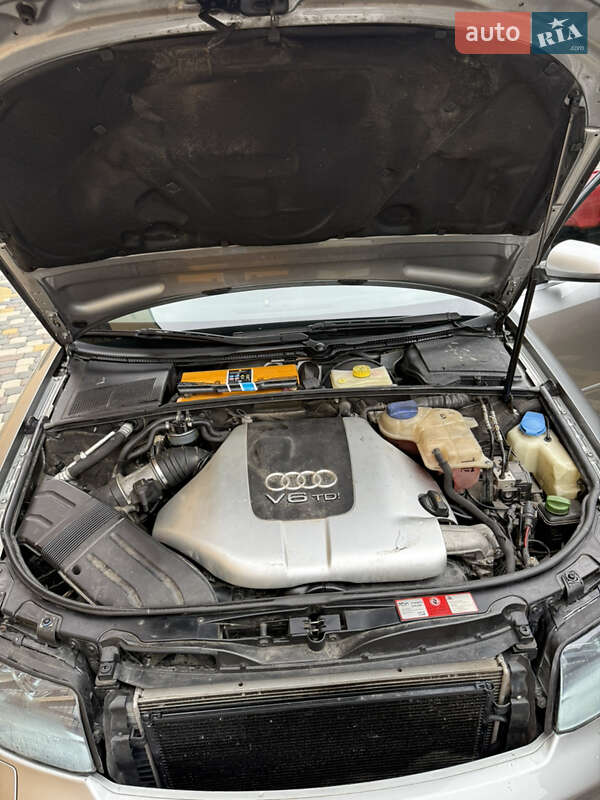 Универсал Audi A4 2004 в Тячеве