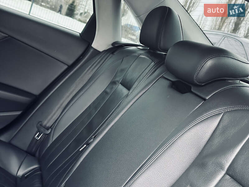 Седан Audi A4 2016 в Кременчуці фото 20 Седан Audi A4 2016 в Кременчуці