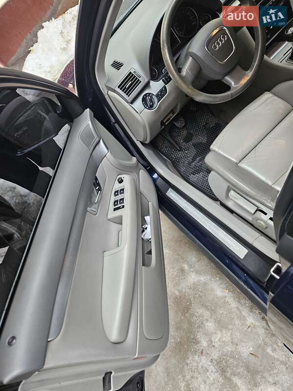 Седан Audi A4 2006 в Житомире