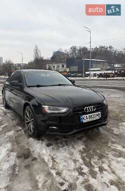 Седан Audi A4 2015 в Киеве