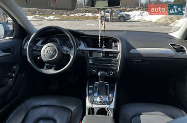 Седан Audi A4 2013 в Львове