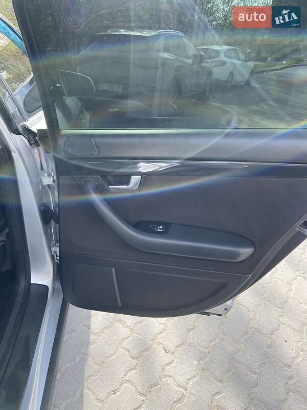 Універсал Audi A4 2002 в Львові фото 8 Універсал Audi A4 2002 в Львові