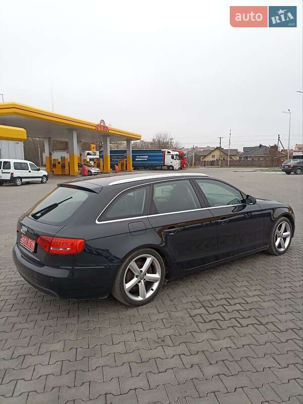 Універсал Audi A4 2010 в Луцьку