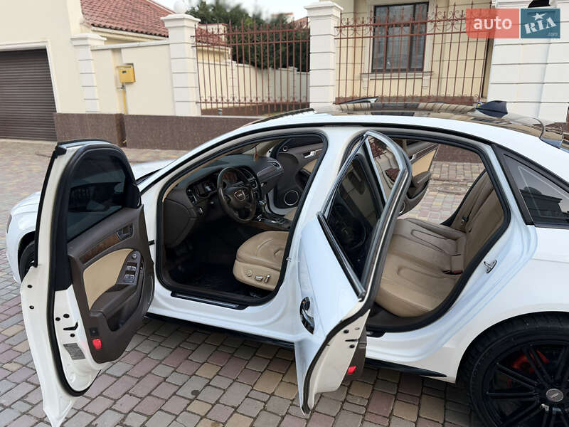 Седан Audi A4 2012 в Одессе