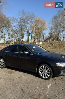 Седан Audi A4 2012 в Калуші