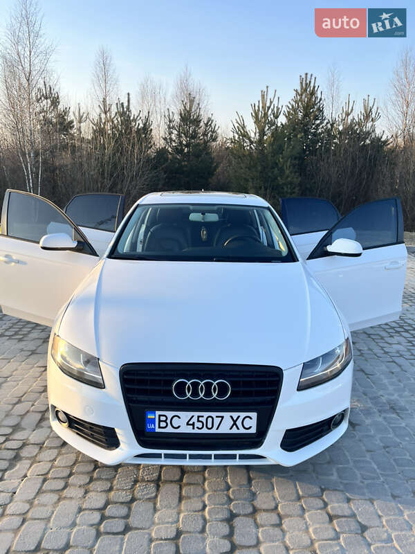 Седан Audi A4 2010 в Николаеве
