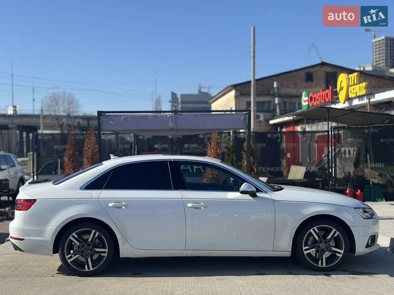 Седан Audi A4 2016 в Києві