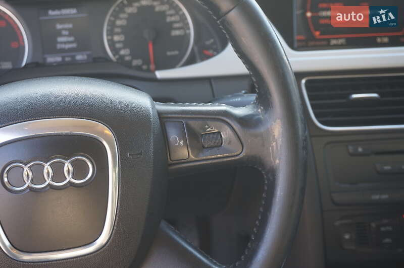 Седан Audi A4 2008 в Одесі