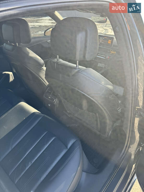 Седан Audi A4 2017 в Харькове