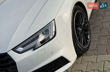 Седан Audi A4 2017 в Мукачево