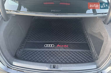 Седан Audi A4 2014 в Одессе
