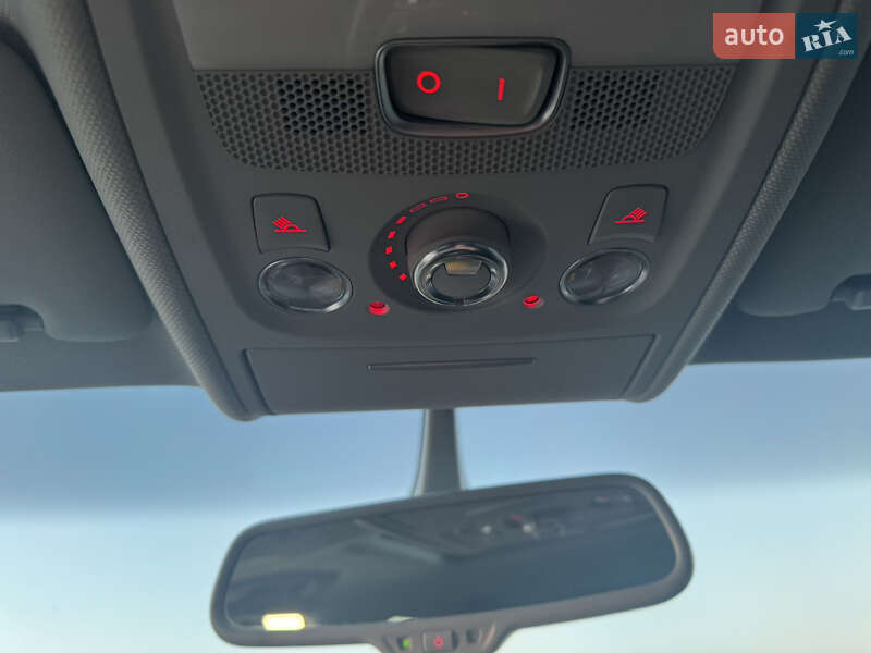 Седан Audi A4 2014 в Одессе