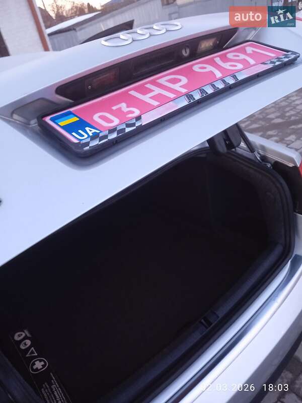 Седан Audi A4 2005 в Красилові