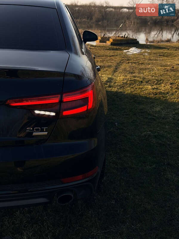 Седан Audi A4 2017 в Александровке