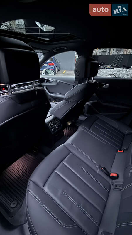 Седан Audi A4 2019 в Києві