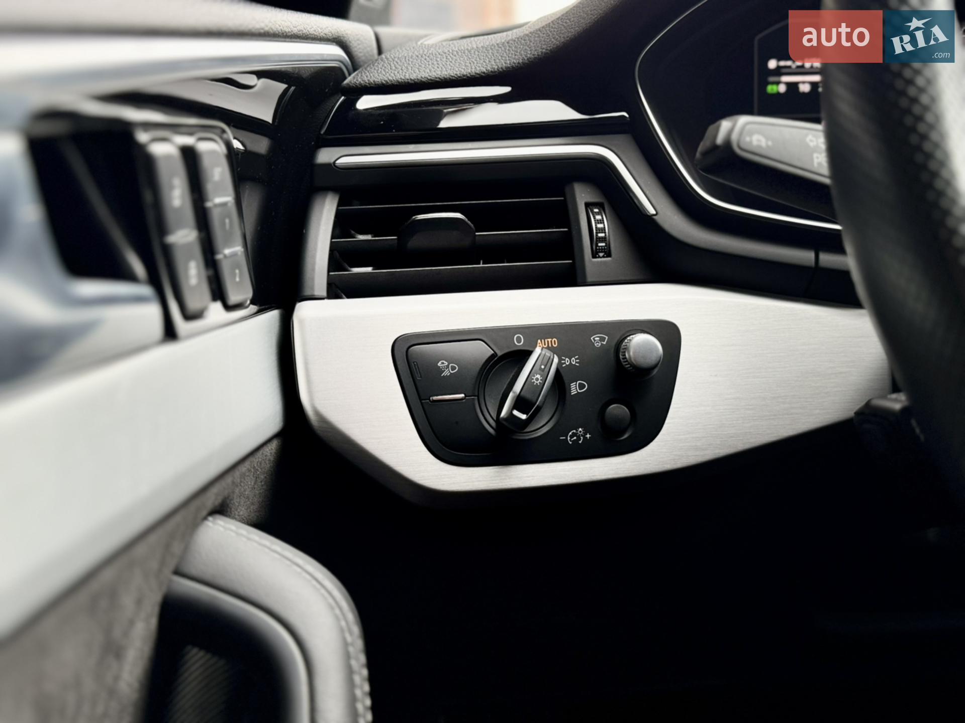 2020 Audi A4 - мініатюра 15