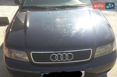 Седан Audi A4 1999 в Измаиле