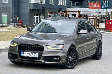 Седан Audi A4 2014 в Одесі