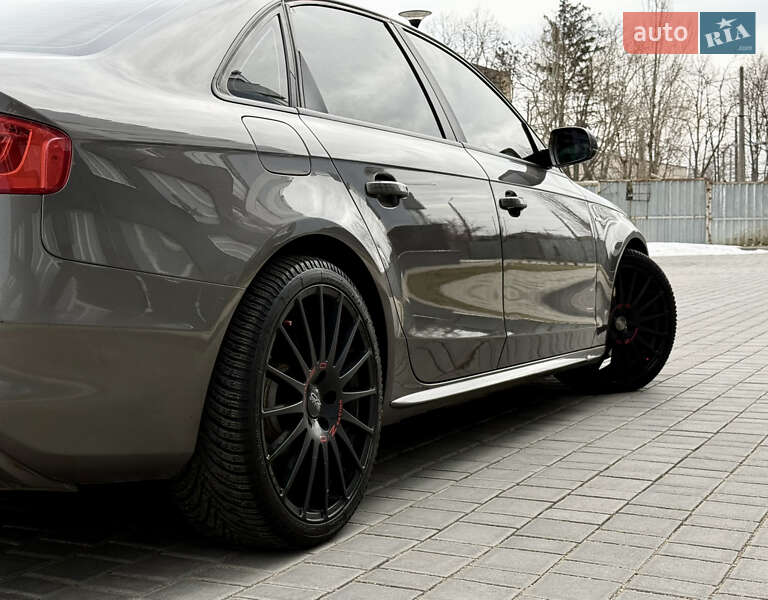 Седан Audi A4 2014 в Одессе