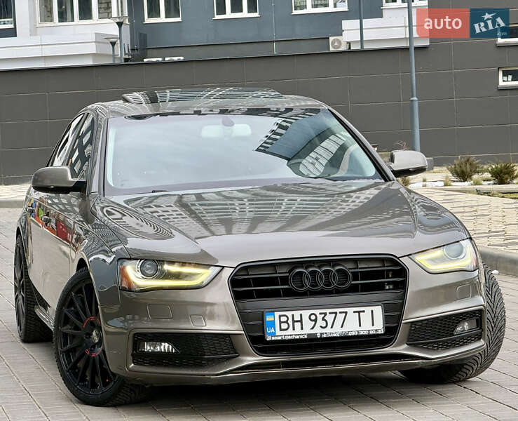Седан Audi A4 2014 в Одессе