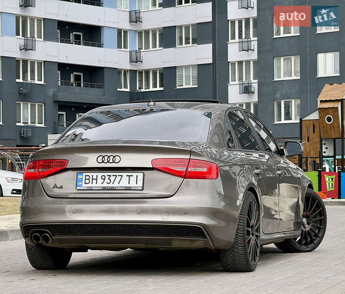 Седан Audi A4 2014 в Одесі