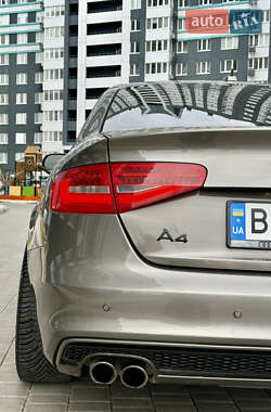 Седан Audi A4 2014 в Одесі