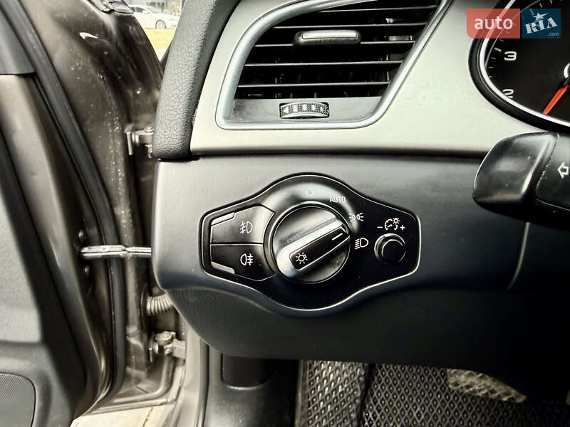 Седан Audi A4 2014 в Одессе