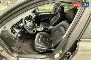 Седан Audi A4 2014 в Одесі