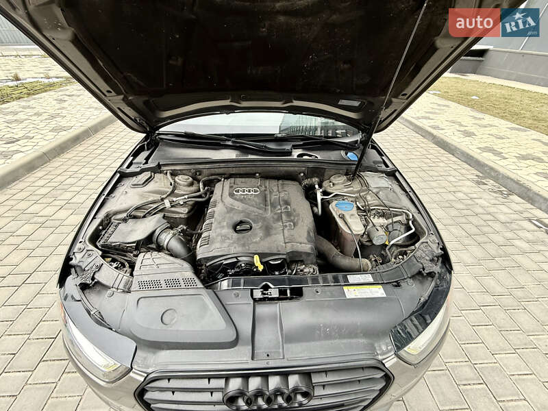 Седан Audi A4 2014 в Одесі