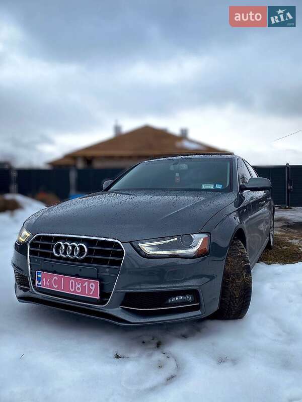 Седан Audi A4 2015 в Івано-Франківську