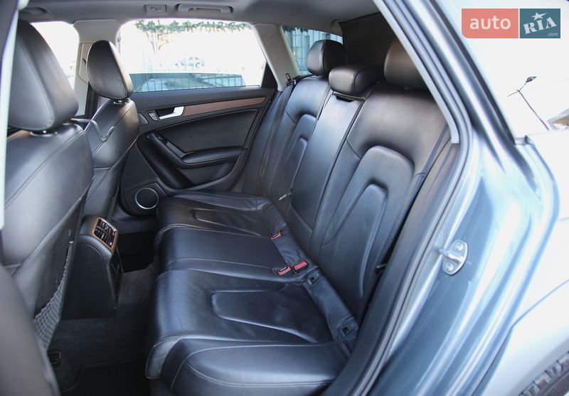 Универсал Audi A4 2012 в Харькове