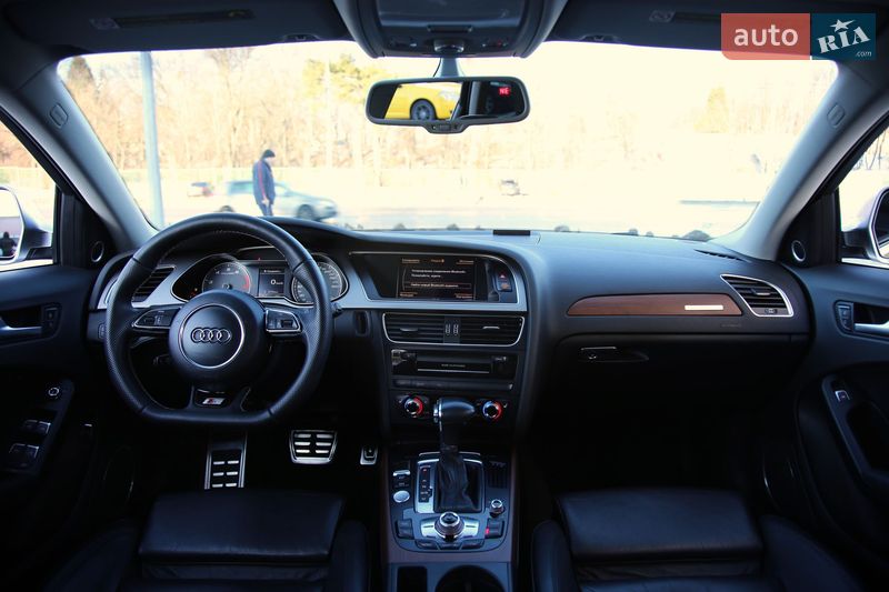 Универсал Audi A4 2012 в Харькове