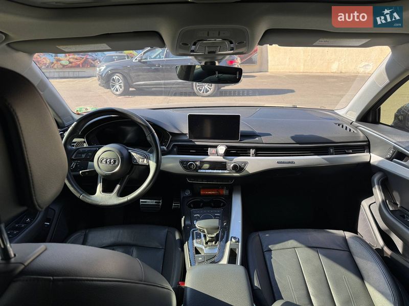 Седан Audi A4 2018 в Одессе